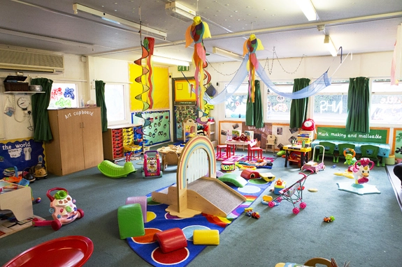 Little Dragons (Bath Road, Reading) Room